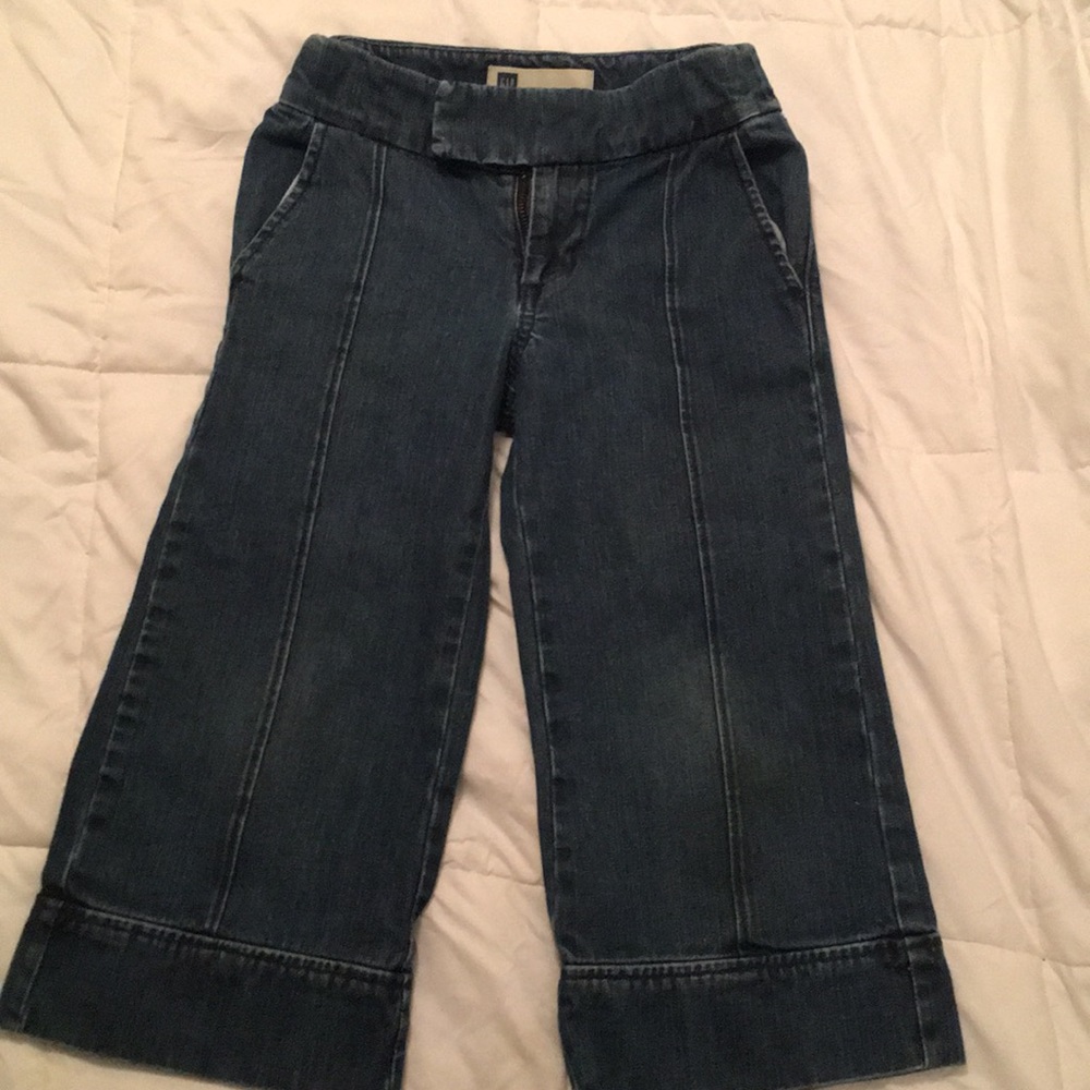 Girls GAP blue jean gaucho pants